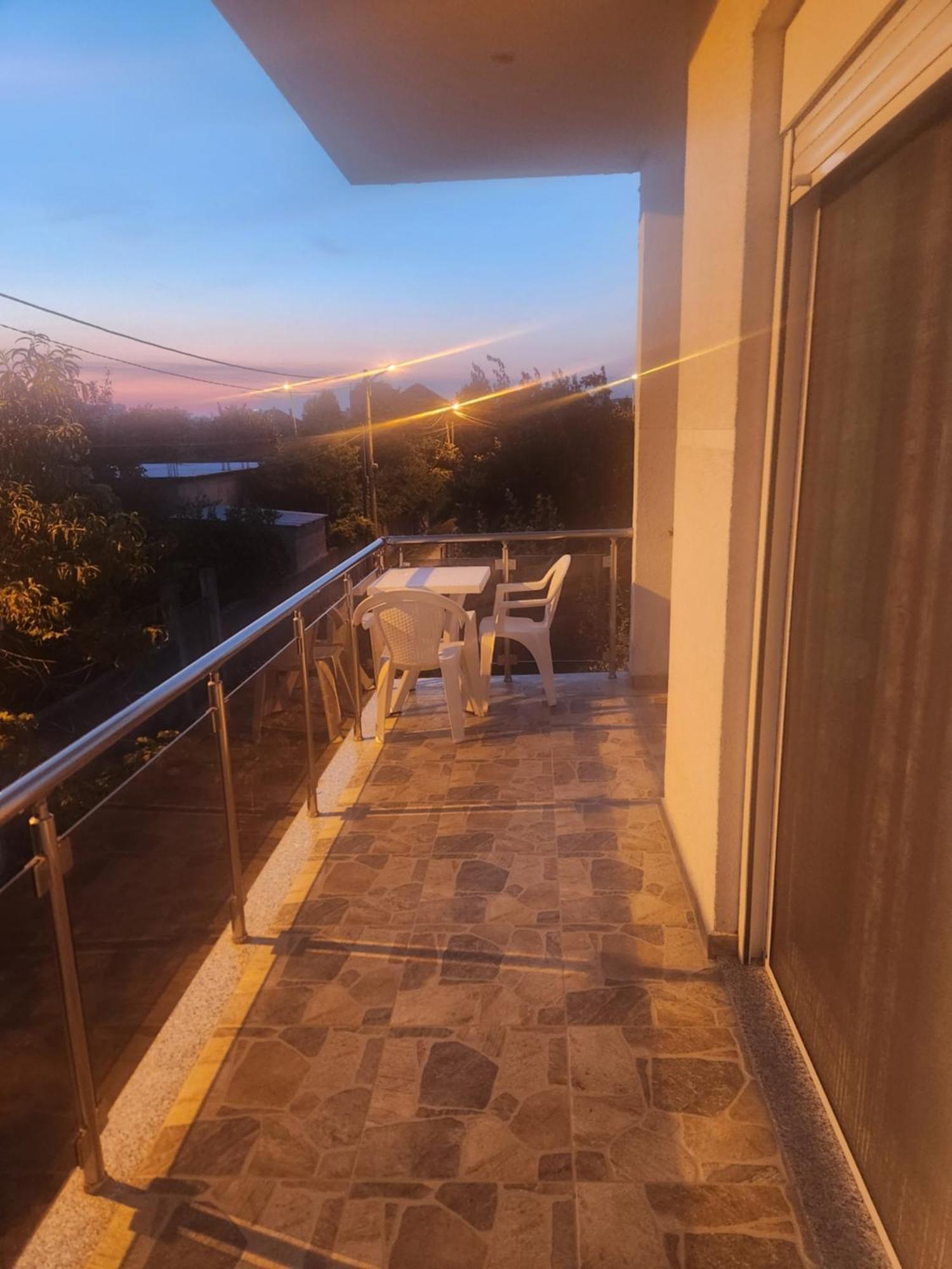 B&B Kroni 1 Szkodra Zewnętrze zdjęcie